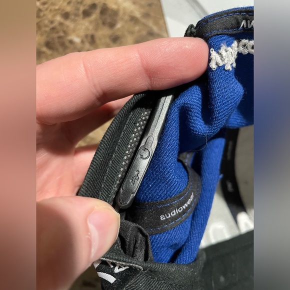 Royal blue Atari speaker hat - Picture 10 of 16